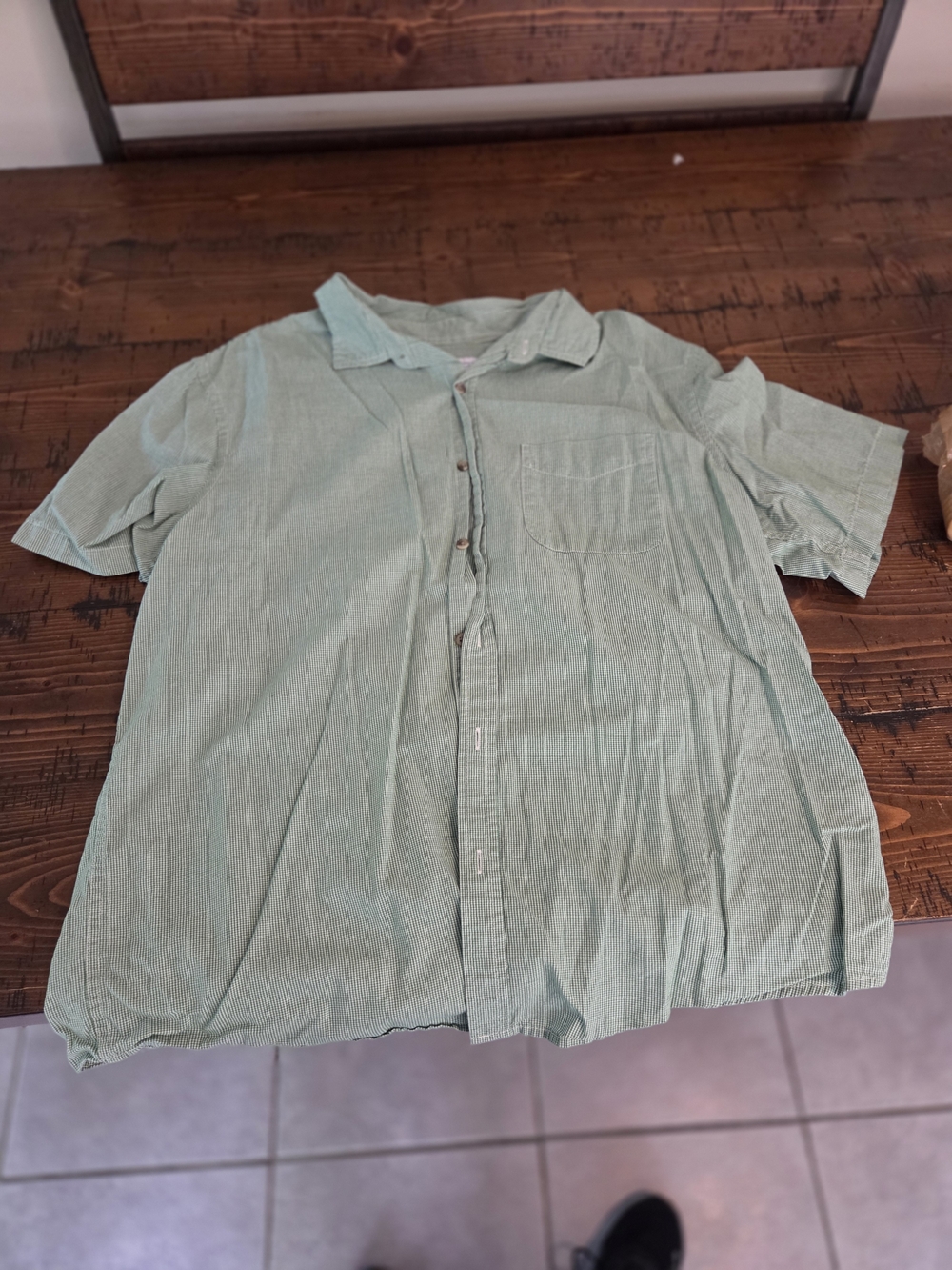 Old Navy Mint Green Short-Sleeve Button-Down Shirt
